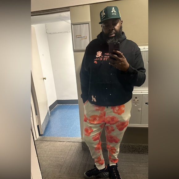 Meet your Posher, Marvin - Picture 2 of 10